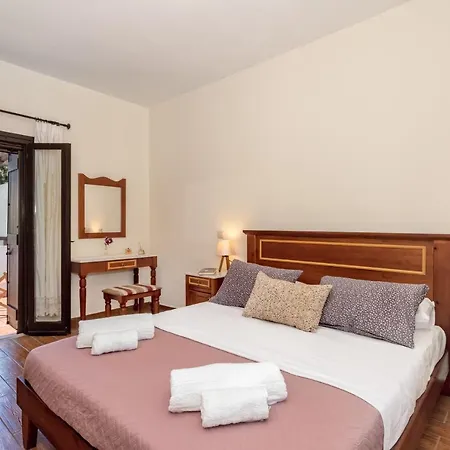 וילה Retreat Homes Apokoronas *