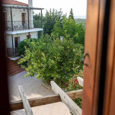 Retreat Homes Apokoronas